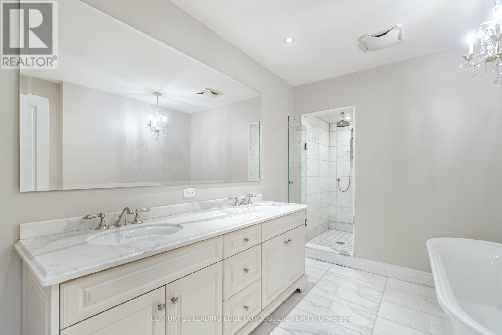 96 Laurentide Drive, Toronto, Ontario  M3A 3E5 - Photo 22 - C12966448