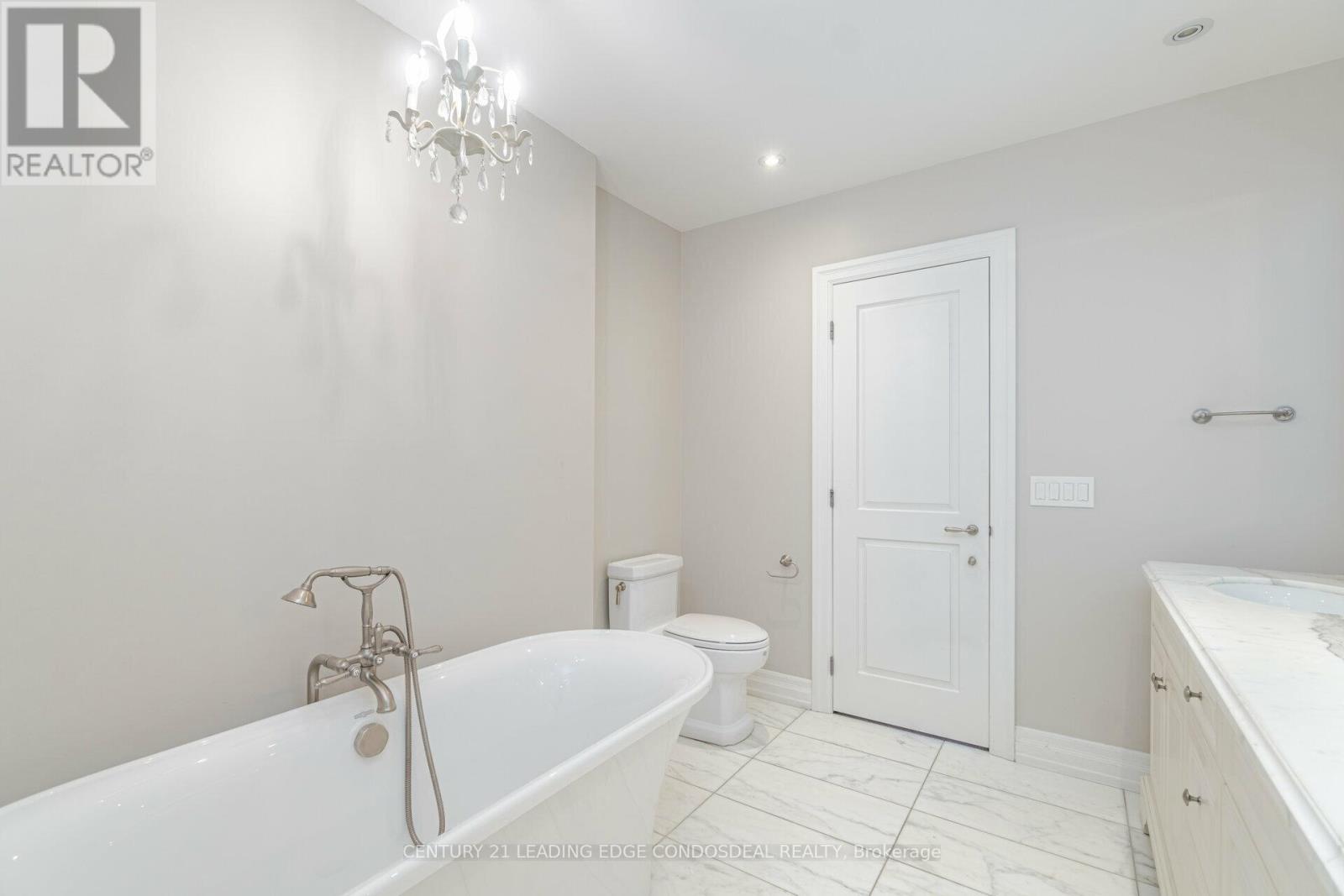 96 Laurentide Drive, Toronto, Ontario  M3A 3E5 - Photo 23 - C12966448