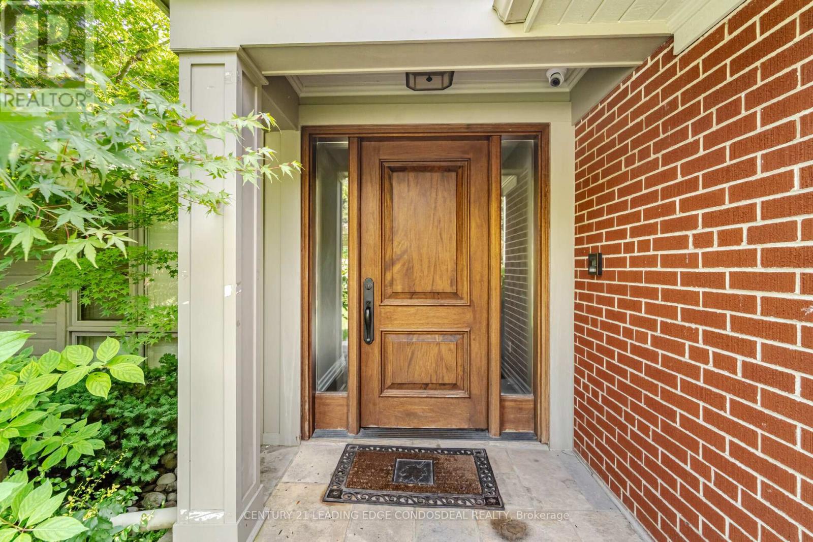 96 Laurentide Drive, Toronto, Ontario  M3A 3E5 - Photo 4 - C12966448