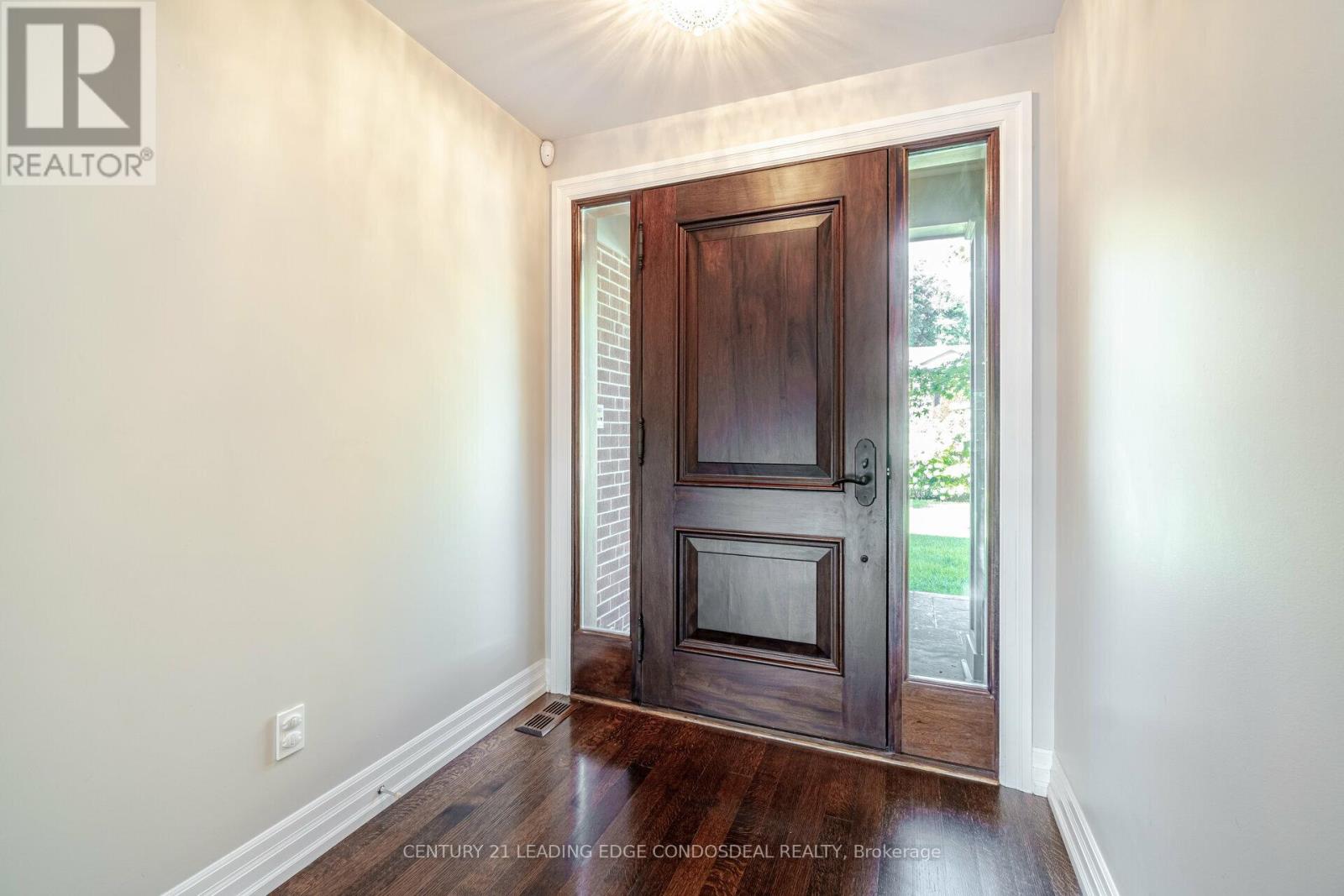 96 Laurentide Drive, Toronto, Ontario  M3A 3E5 - Photo 5 - C12966448