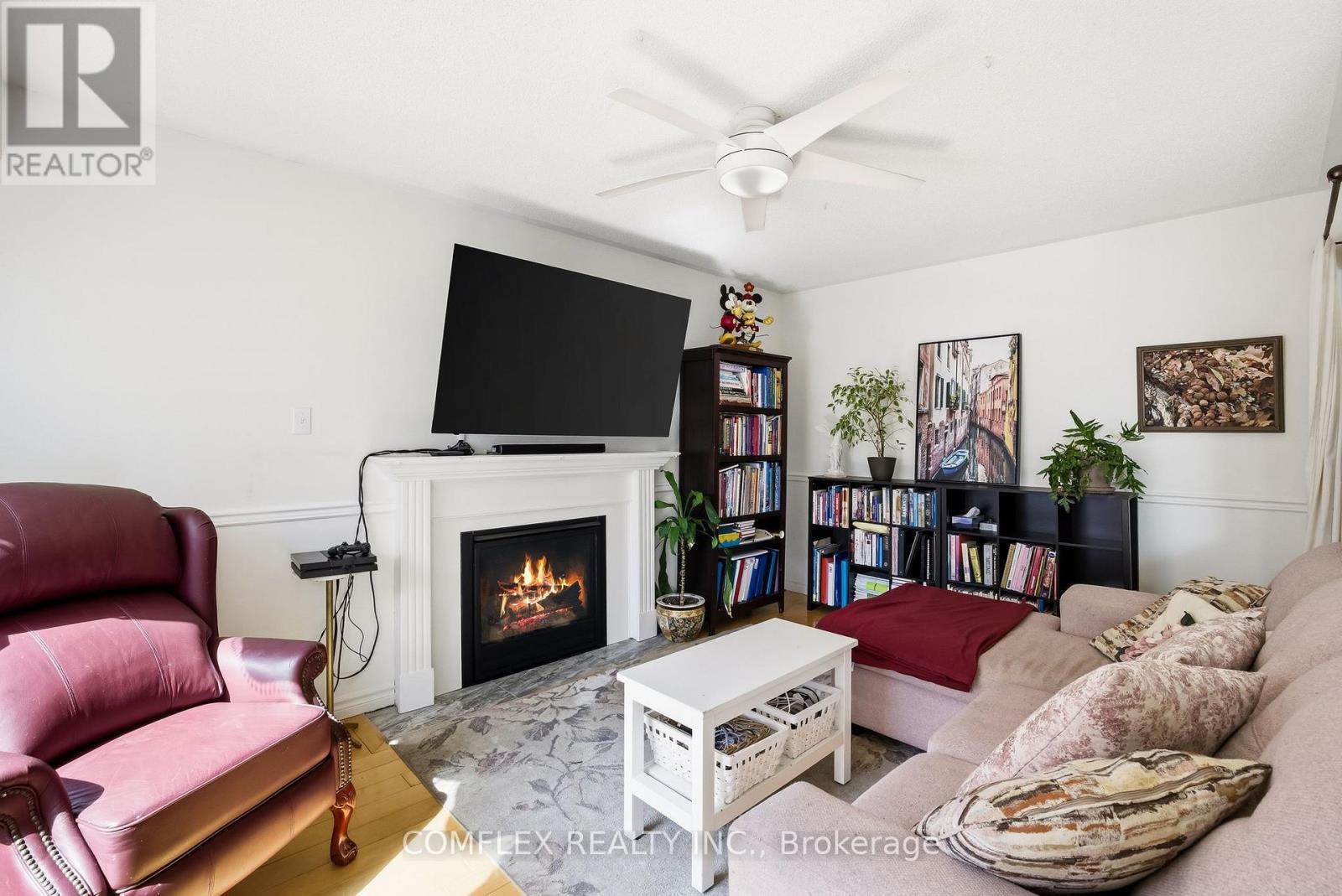 1045 Beaver Valley Crescent, Oshawa, Ontario  L1J 8N2 - Photo 6 - E12966398