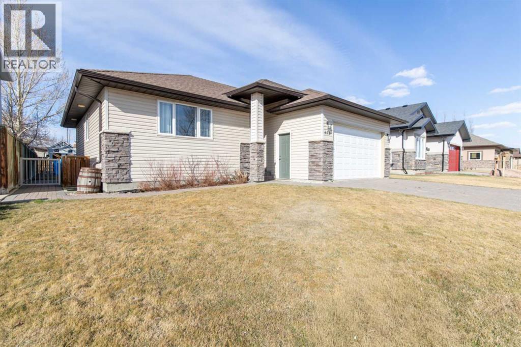 628 Maple Place, Picture Butte, Alberta  T0K 1V0 - Photo 37 - A2298555
