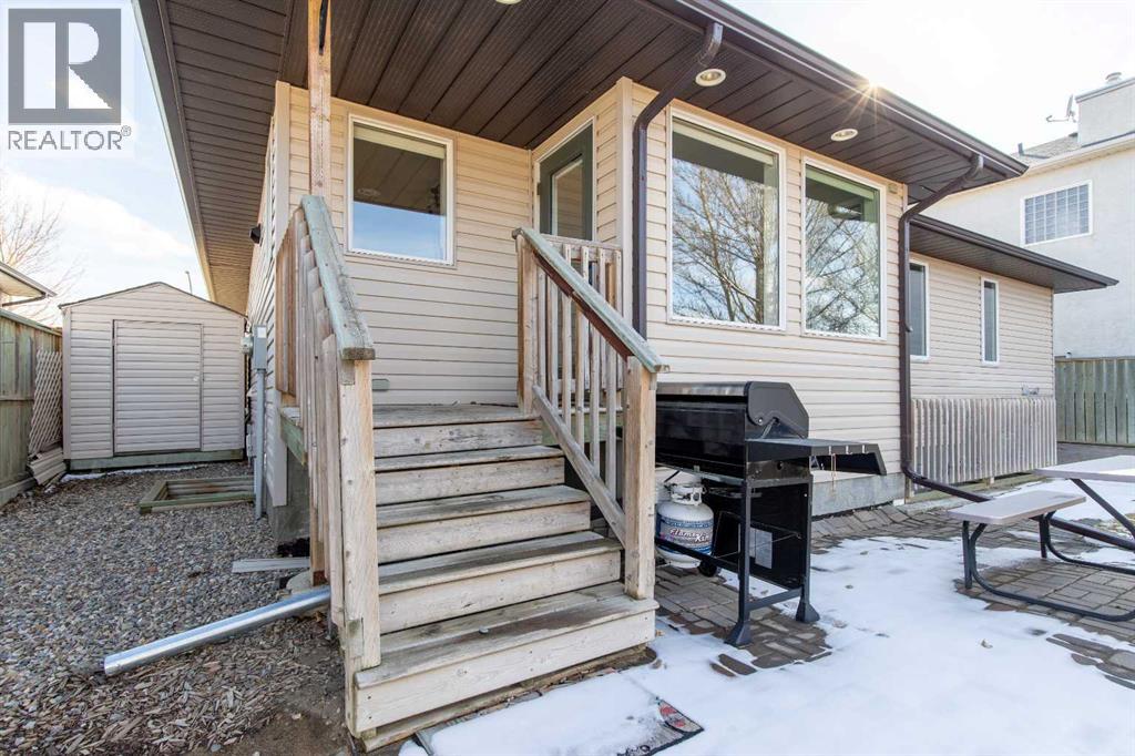 628 Maple Place, Picture Butte, Alberta  T0K 1V0 - Photo 42 - A2298555