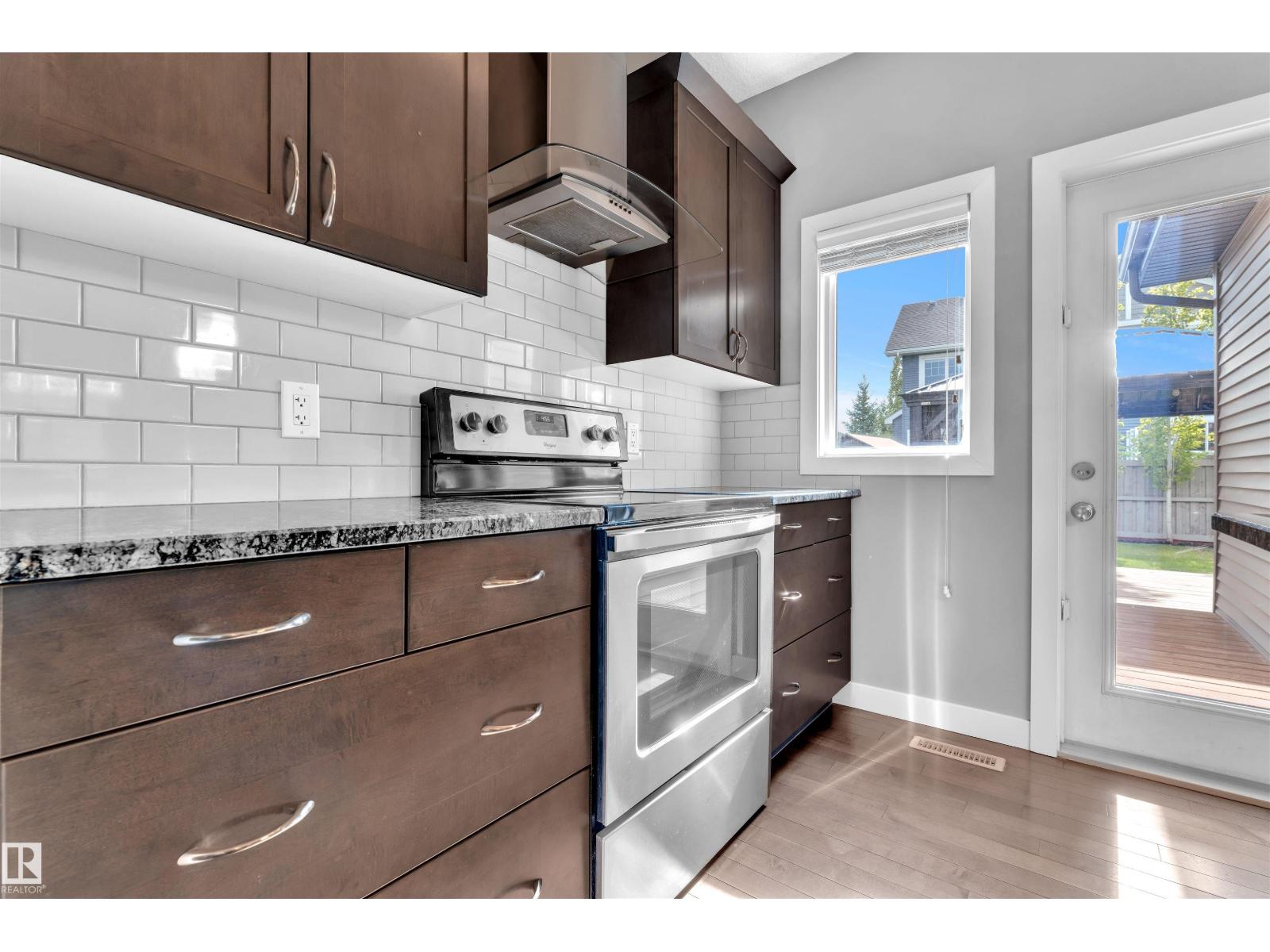 8108 217 St Nw, Edmonton, Alberta  T5T 4S1 - Photo 10 - E4480906