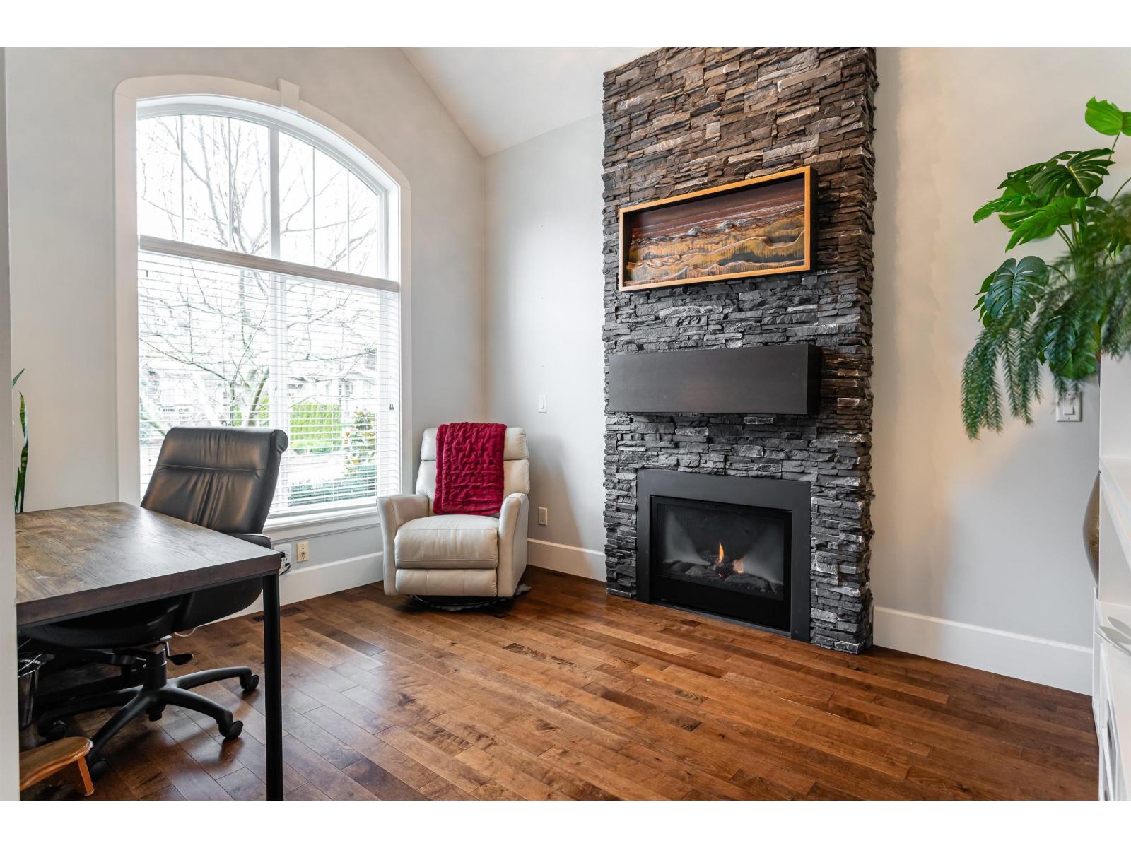 310 171a Street, Surrey, British Columbia  V3Z 9P5 - Photo 13 - R3107223