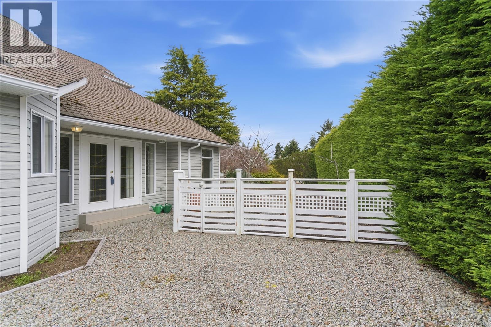 576 Dalmatian Dr, Parksville, British Columbia  V9P 1Y4 - Photo 17 - 1031101