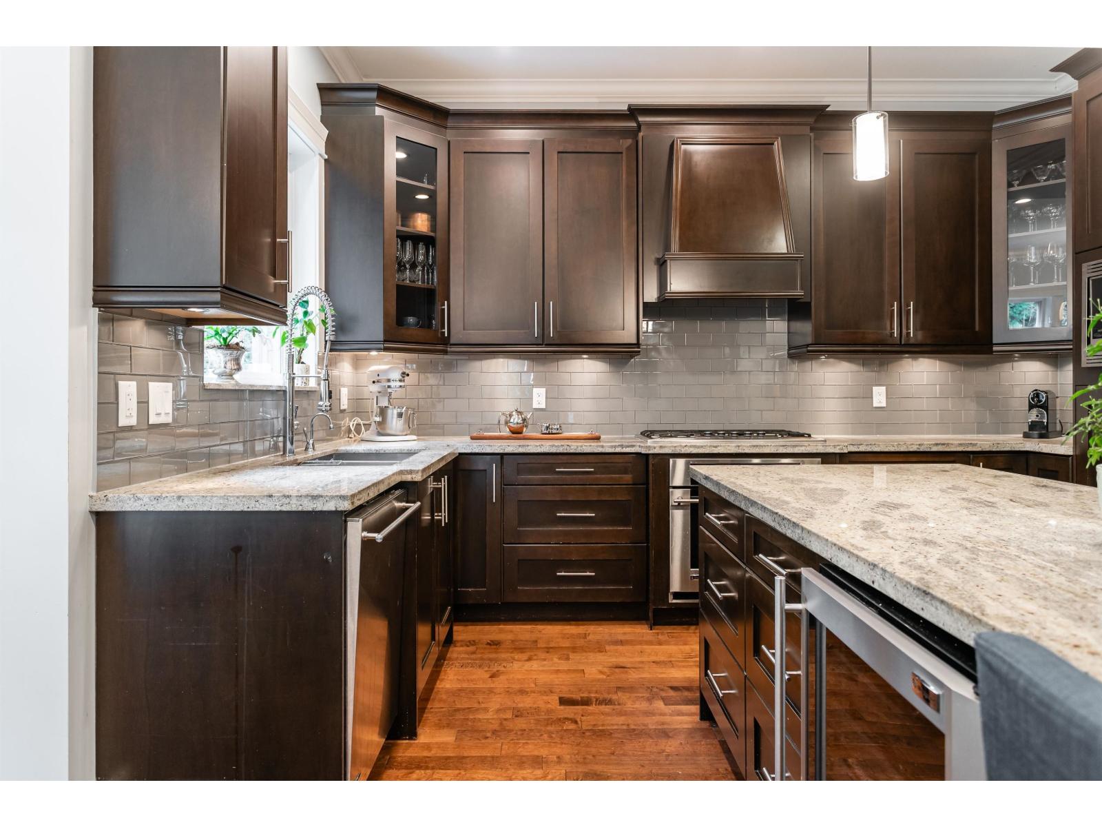 310 171a Street, Surrey, British Columbia  V3Z 9P5 - Photo 10 - R3107223