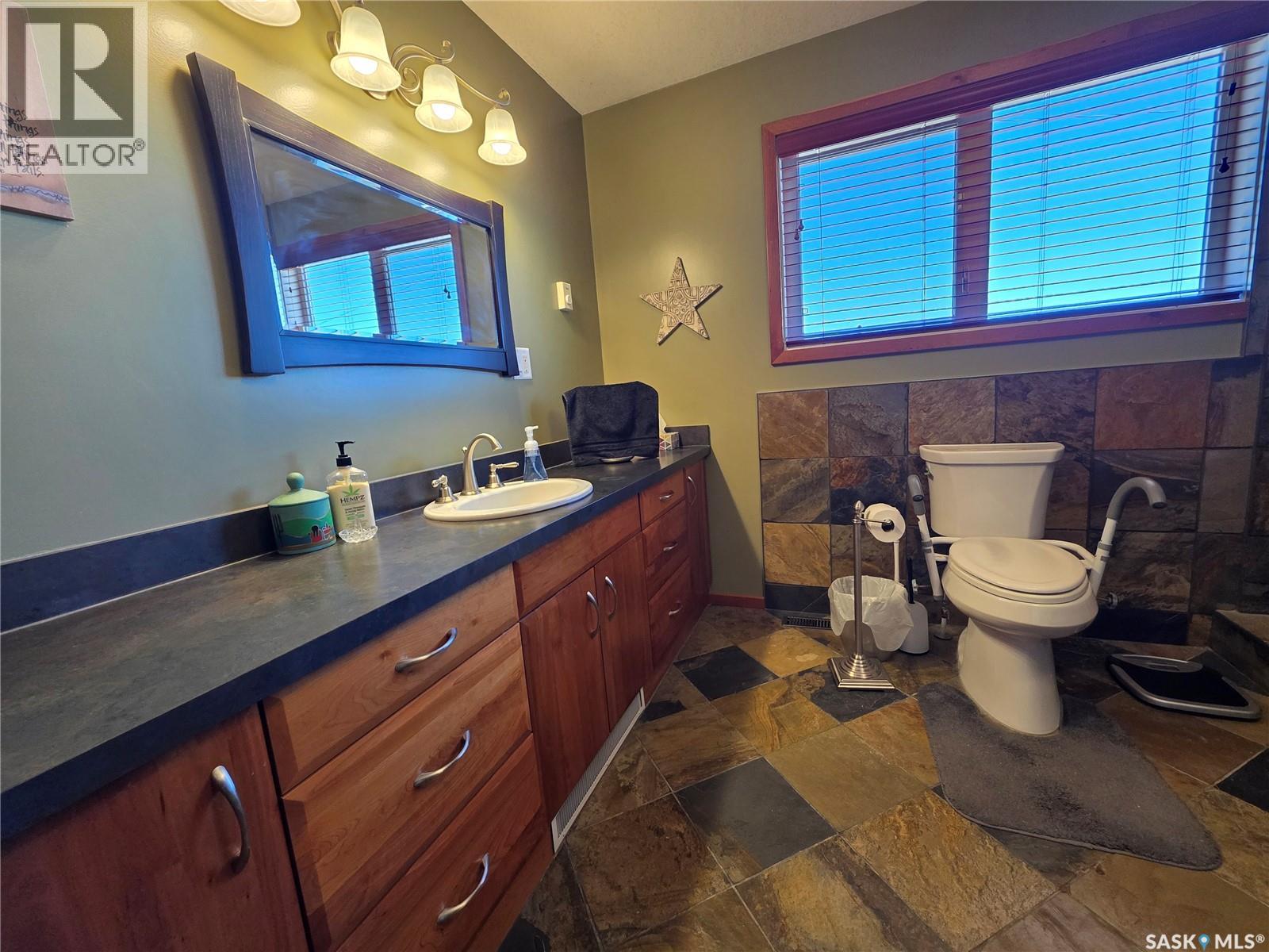 47 Ferguson Bay, Webb Rm No. 138, Saskatchewan  S0N 2N0 - Photo 27 - SK032268