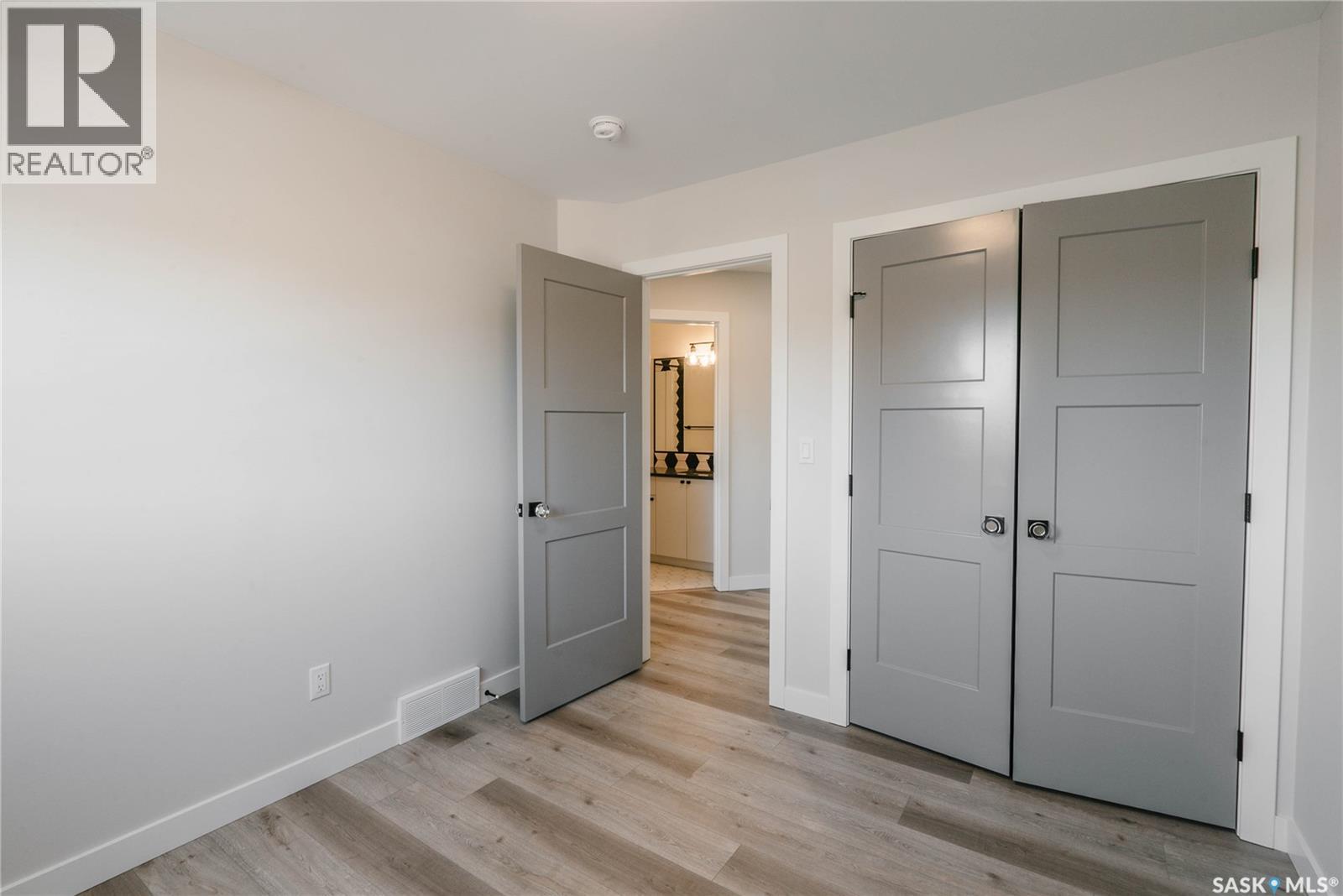 803 2nd Street E, Saskatoon, Saskatchewan  S7H 1P8 - Photo 13 - SK032222