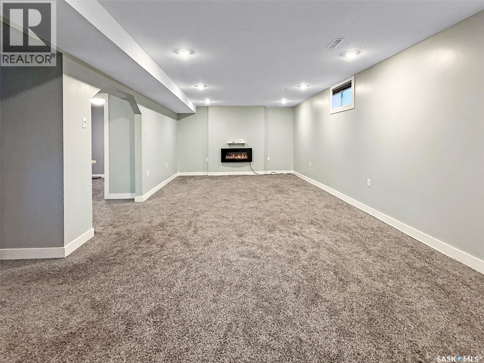 210 Clinton Place, Swift Current, Saskatchewan  S9H 4K2 - Photo 17 - SK032196