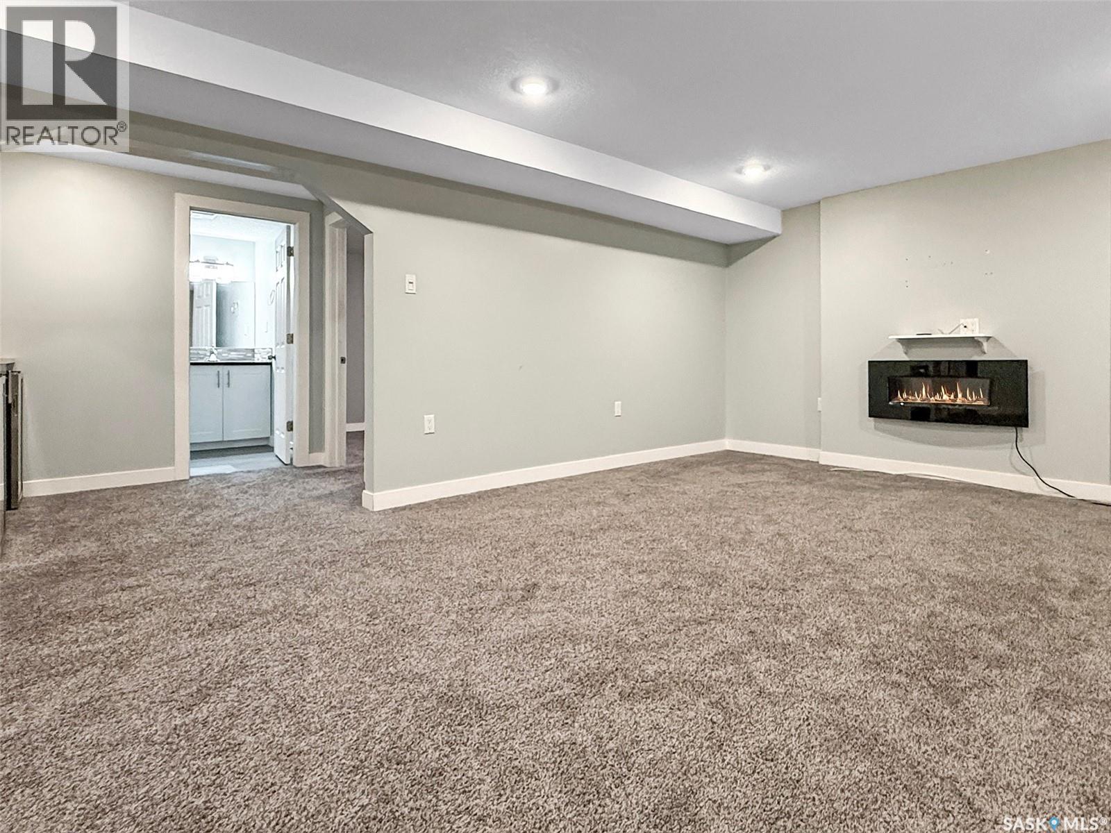 210 Clinton Place, Swift Current, Saskatchewan  S9H 4K2 - Photo 19 - SK032196