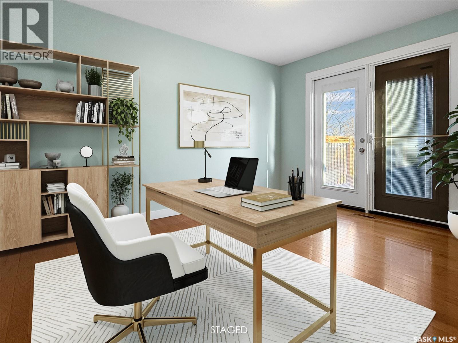 210 Clinton Place, Swift Current, Saskatchewan  S9H 4K2 - Photo 9 - SK032196