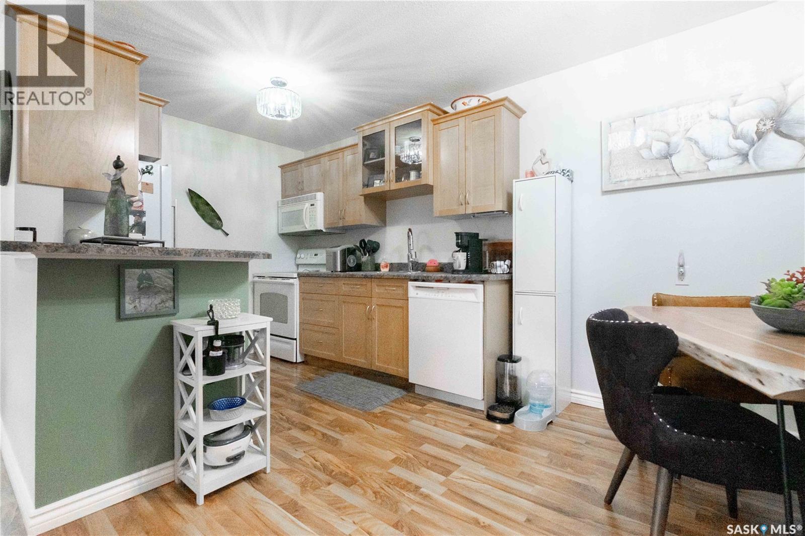 202 2911 Harding Street, Regina, Saskatchewan  S4V 1B9 - Photo 7 - SK032194