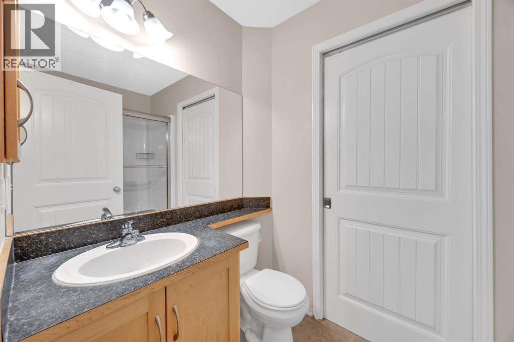 205, 27 Everridge Square SW, Calgary, Alberta  T2Y 5J7 - Photo 14 - A2292590