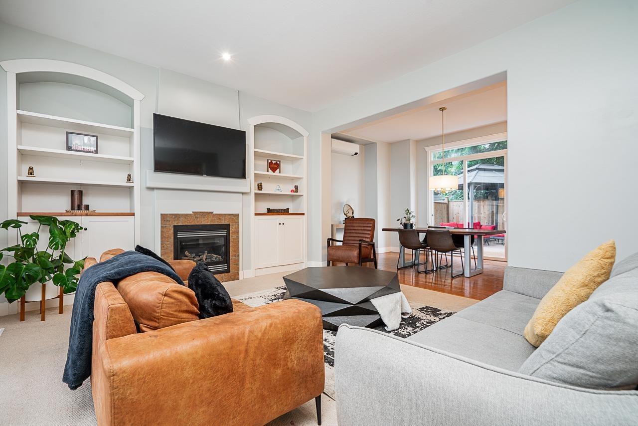 6075 165a Street, Surrey, British Columbia  V3S 7W6 - Photo 2 - R3107196