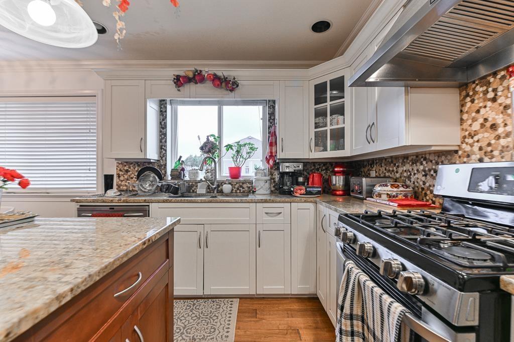 31466 Jean Court, Abbotsford, British Columbia  V2T 5N9 - Photo 3 - R3107079