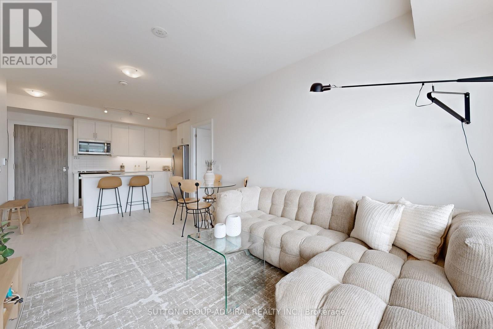 706 - 20 Gatineau Drive, Vaughan, Ontario  L4J 0L2 - Photo 6 - N12966206