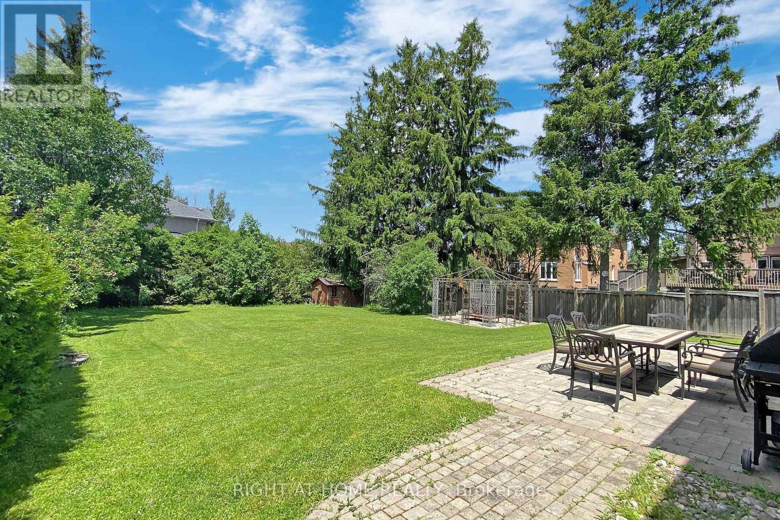 350 Sunset Beach Road, Richmond Hill, Ontario  L4E 3H9 - Photo 44 - N12966312