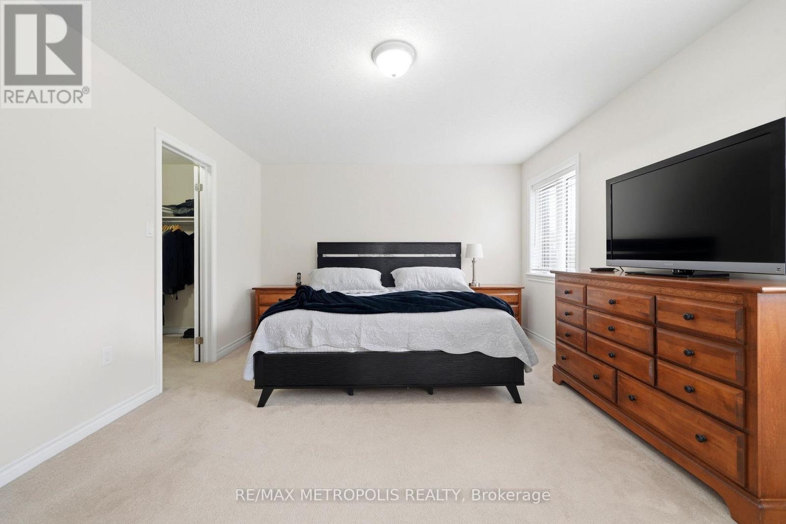 24 Bamburg Street, Georgina, Ontario  L0E 1R0 - Photo 22 - N12966320