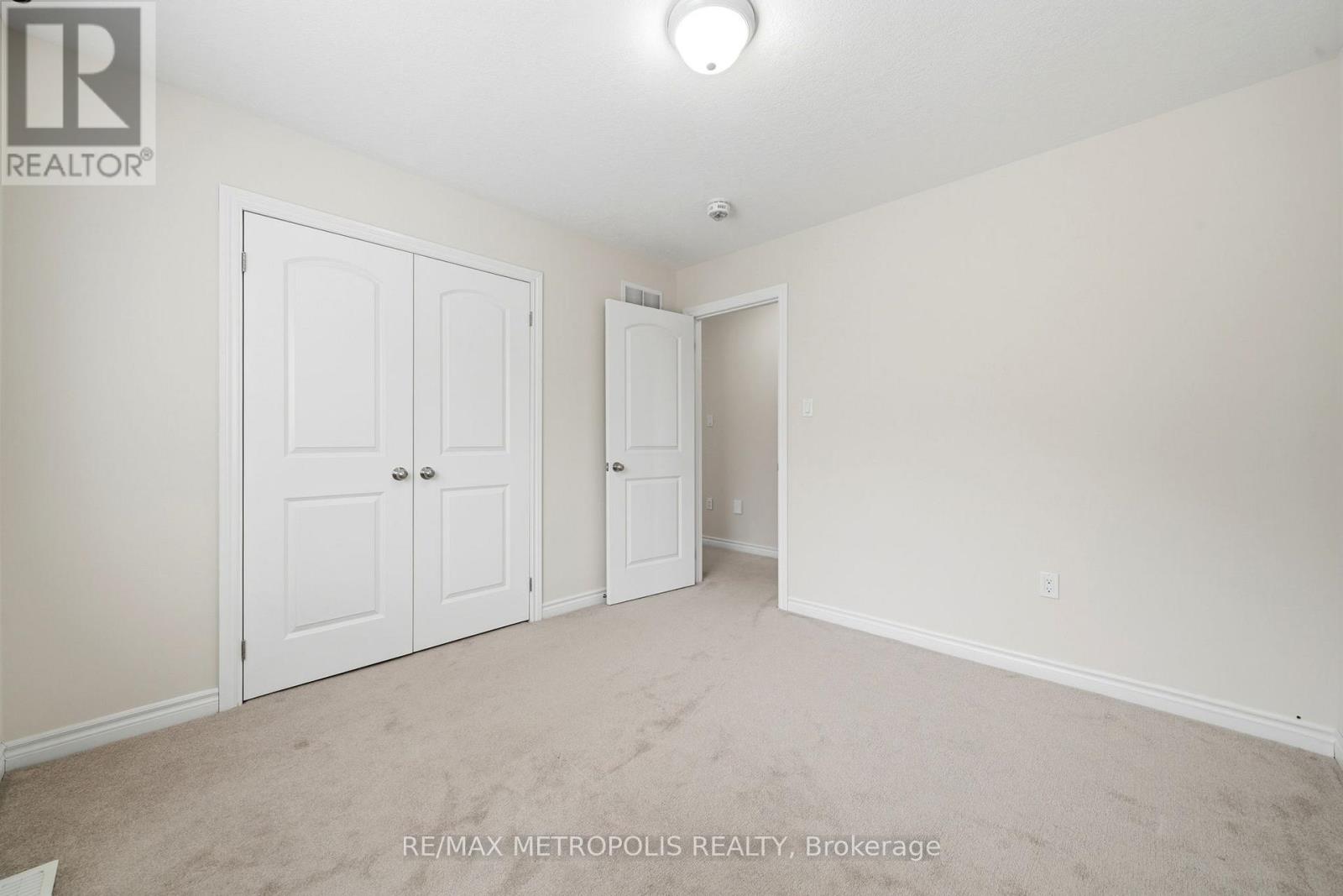 24 Bamburg Street, Georgina, Ontario  L0E 1R0 - Photo 28 - N12966320