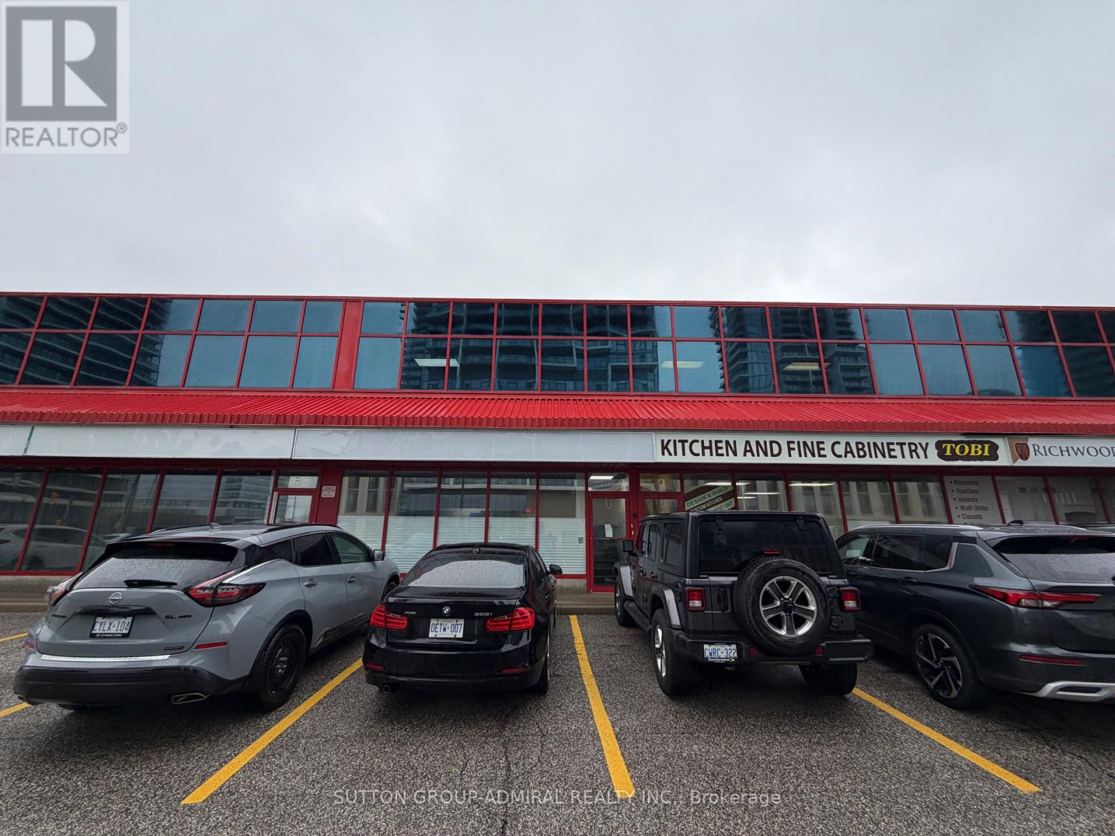 17 - 201 Millway Avenue, Vaughan, Ontario  L4K 5K8 - Photo 2 - N12966394