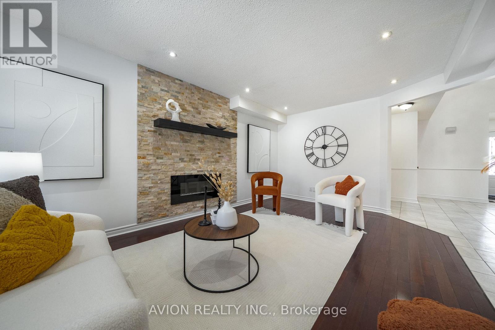 90 Penny Crescent, Markham, Ontario  L3P 5X6 - Photo 18 - N12966426