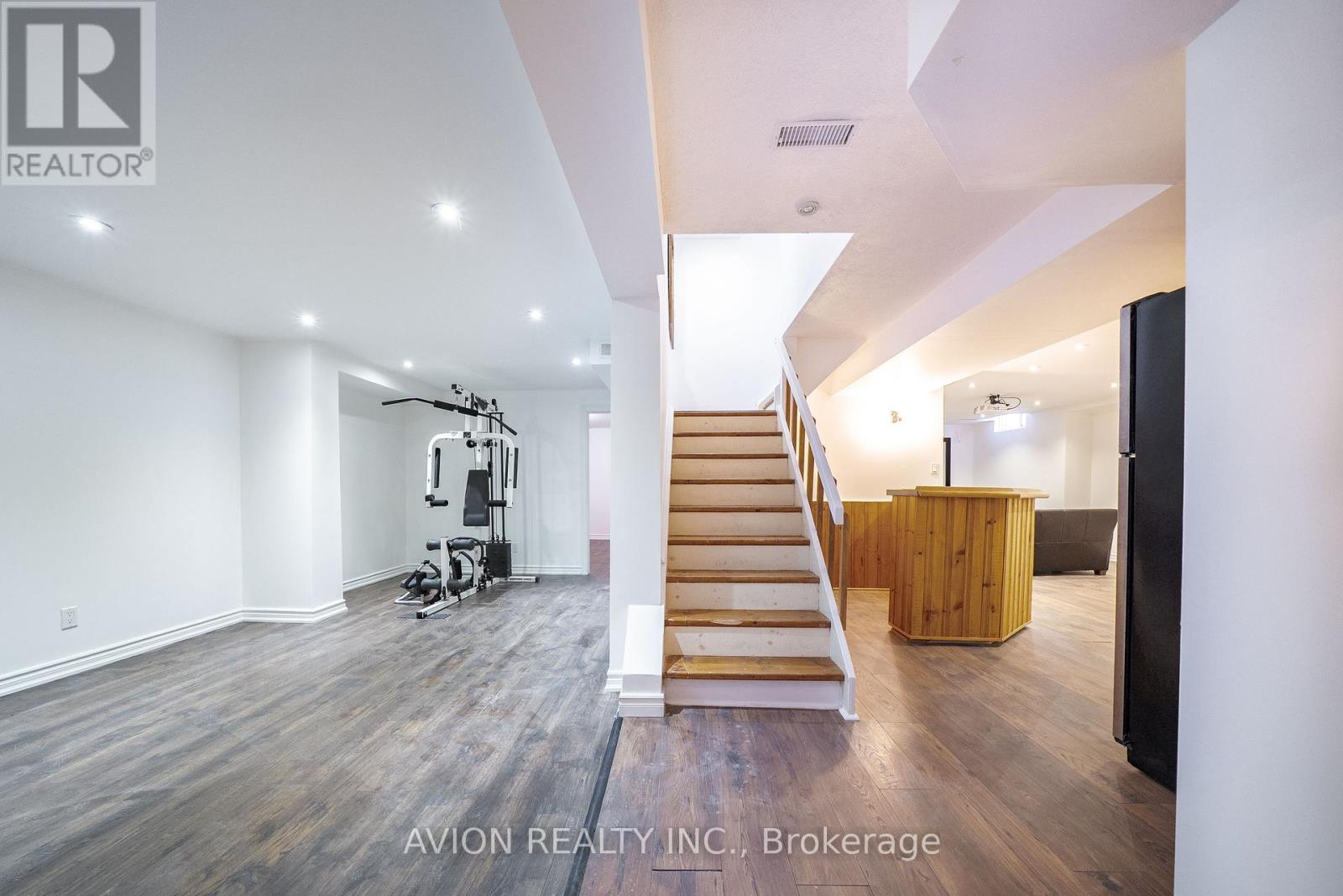 90 Penny Crescent, Markham, Ontario  L3P 5X6 - Photo 35 - N12966426