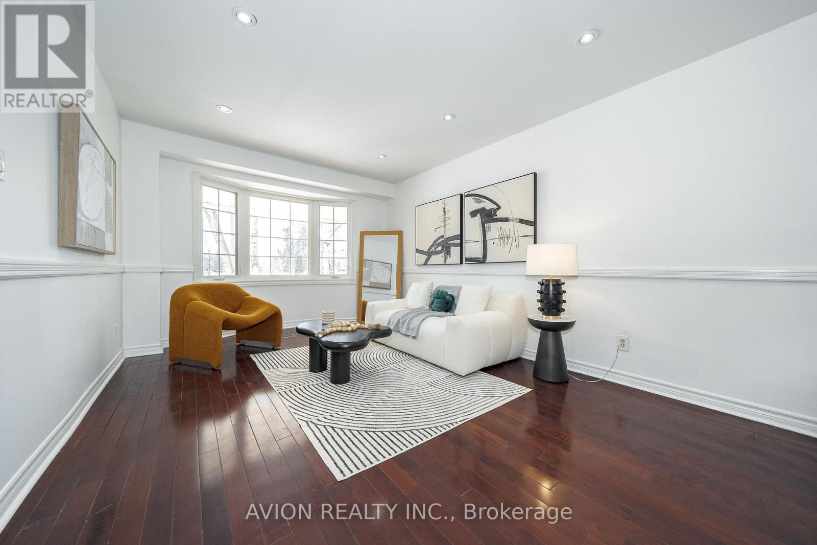 90 Penny Crescent, Markham, Ontario  L3P 5X6 - Photo 6 - N12966426