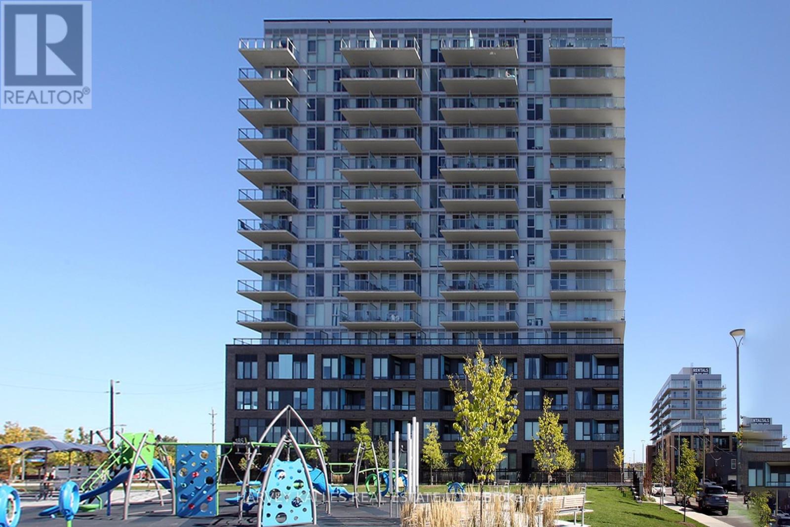 305 - 185 DEERFIELD ROAD, Newmarket, Ontario