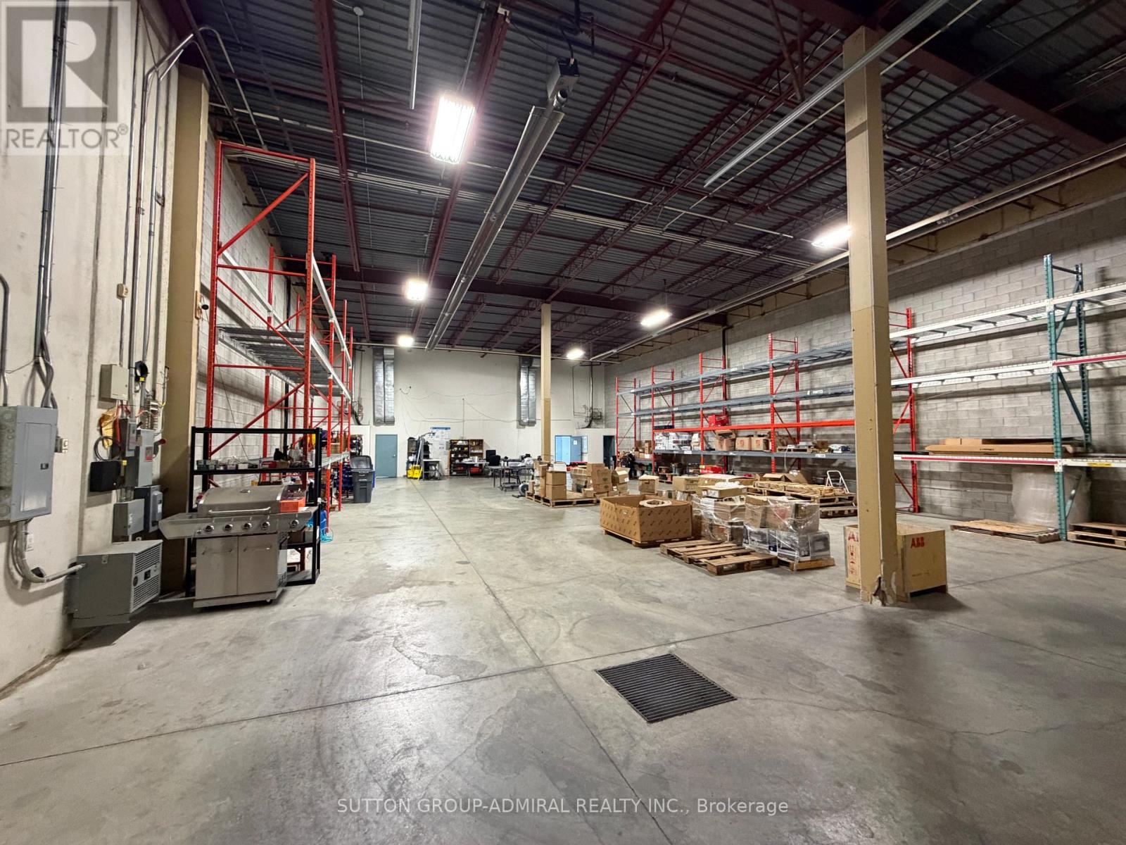 24 & 25 - 201 Millway Avenue, Vaughan, Ontario  L4K 5K8 - Photo 10 - N12966492