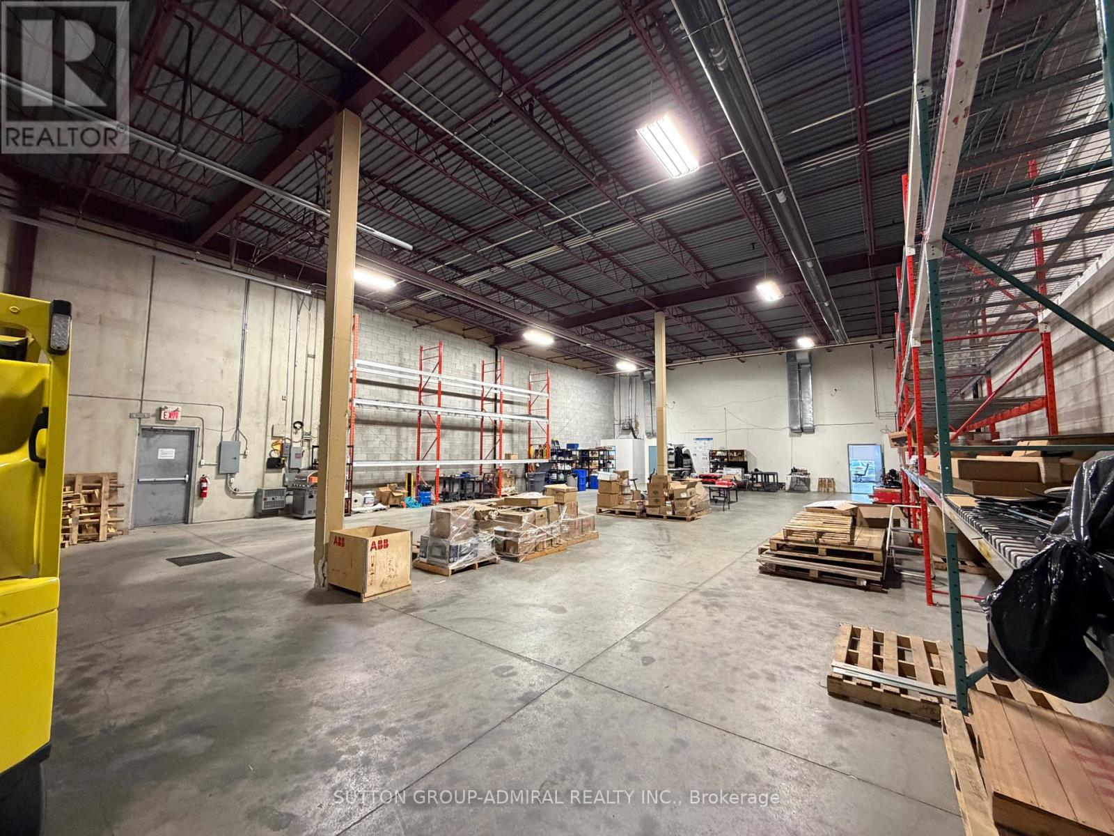 24 & 25 - 201 Millway Avenue, Vaughan, Ontario  L4K 5K8 - Photo 23 - N12966492