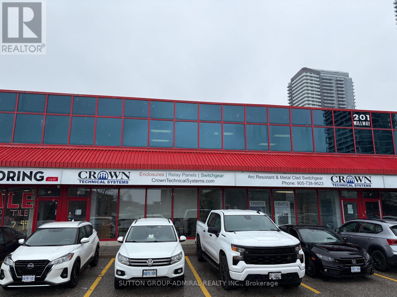 24 & 25 - 201 Millway Avenue, Vaughan, Ontario  L4K 5K8 - Photo 3 - N12966492