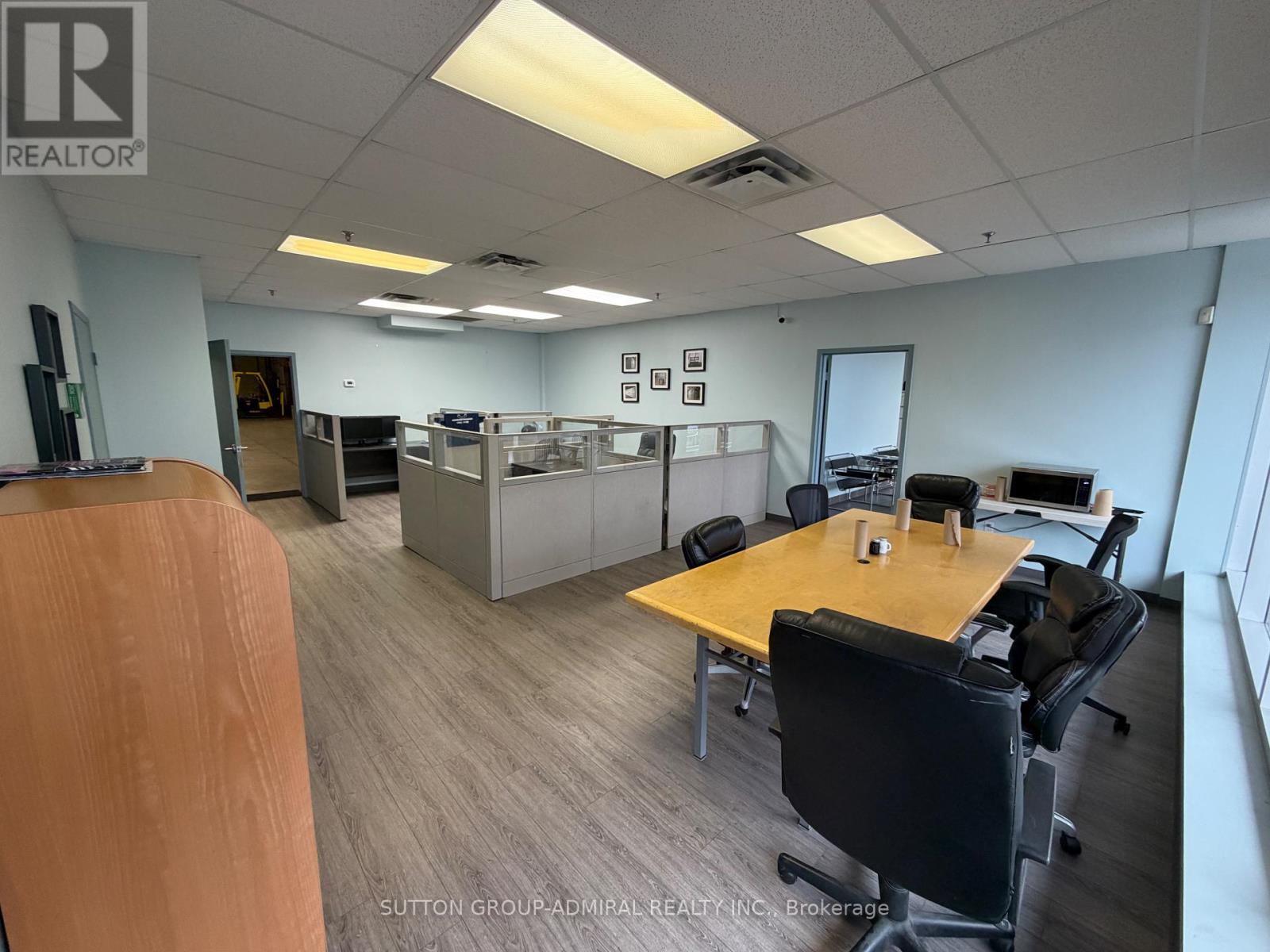 24 & 25 - 201 Millway Avenue, Vaughan, Ontario  L4K 5K8 - Photo 34 - N12966492