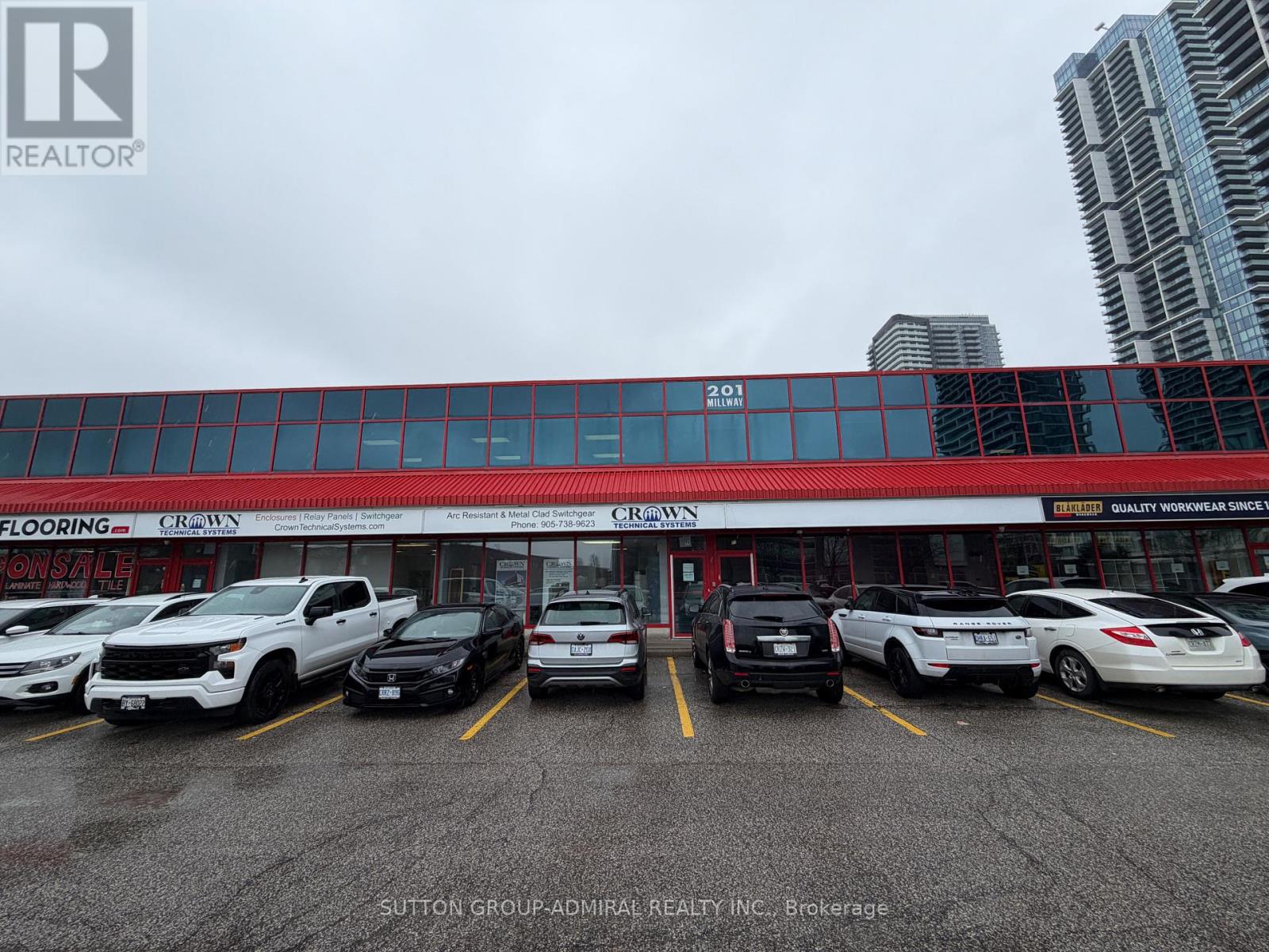 24 & 25 - 201 Millway Avenue, Vaughan, Ontario  L4K 5K8 - Photo 4 - N12966492