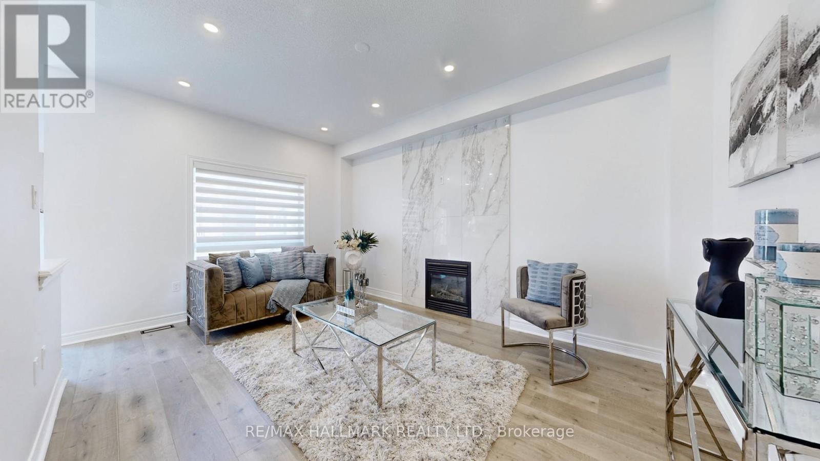 22 Bostock Drive, Georgina, Ontario  L4P 0C2 - Photo 11 - N12966506