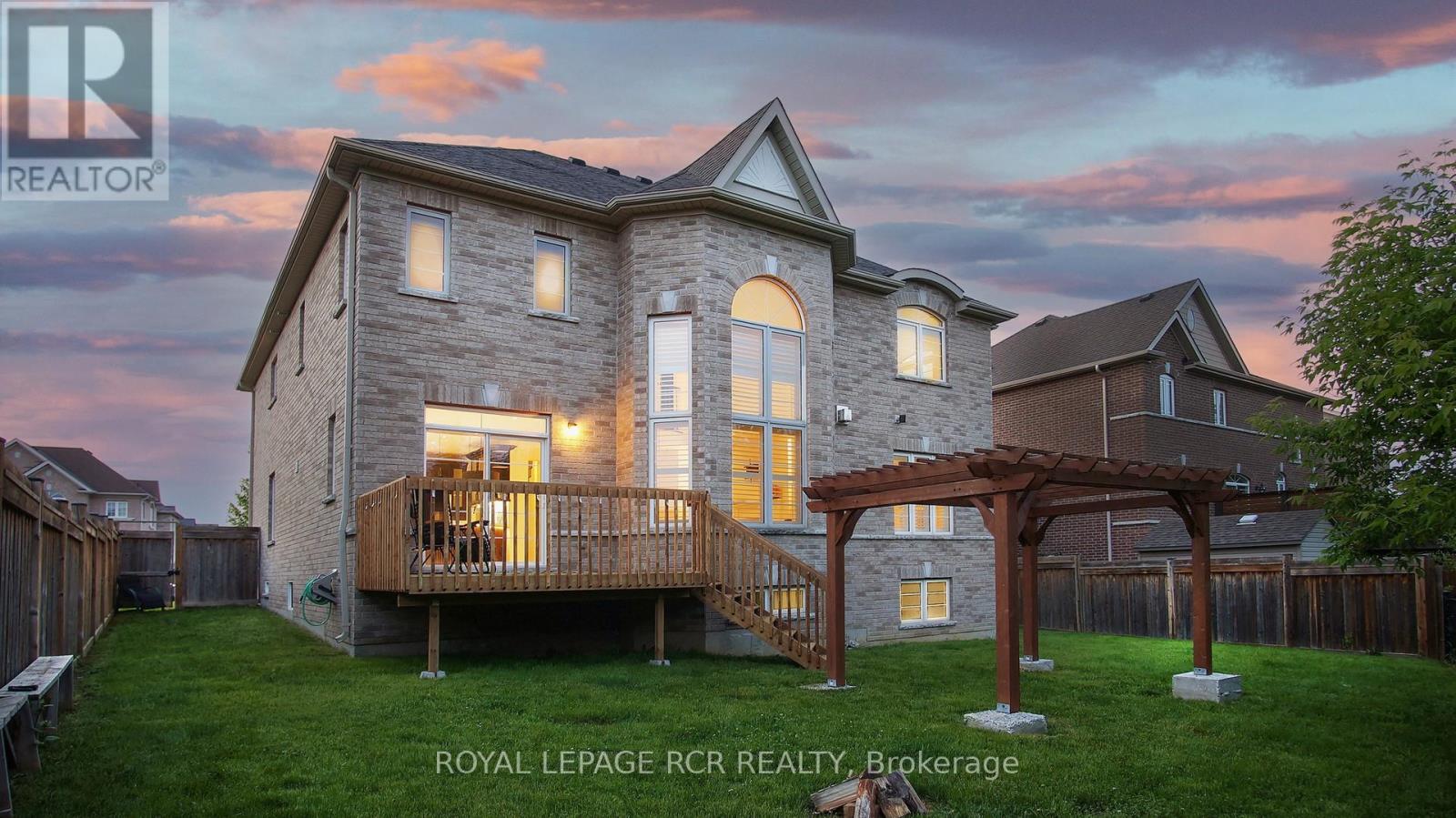 75 Dr. George Burrows Parkway, Georgina, Ontario  L0E 1R0 - Photo 18 - N12966526