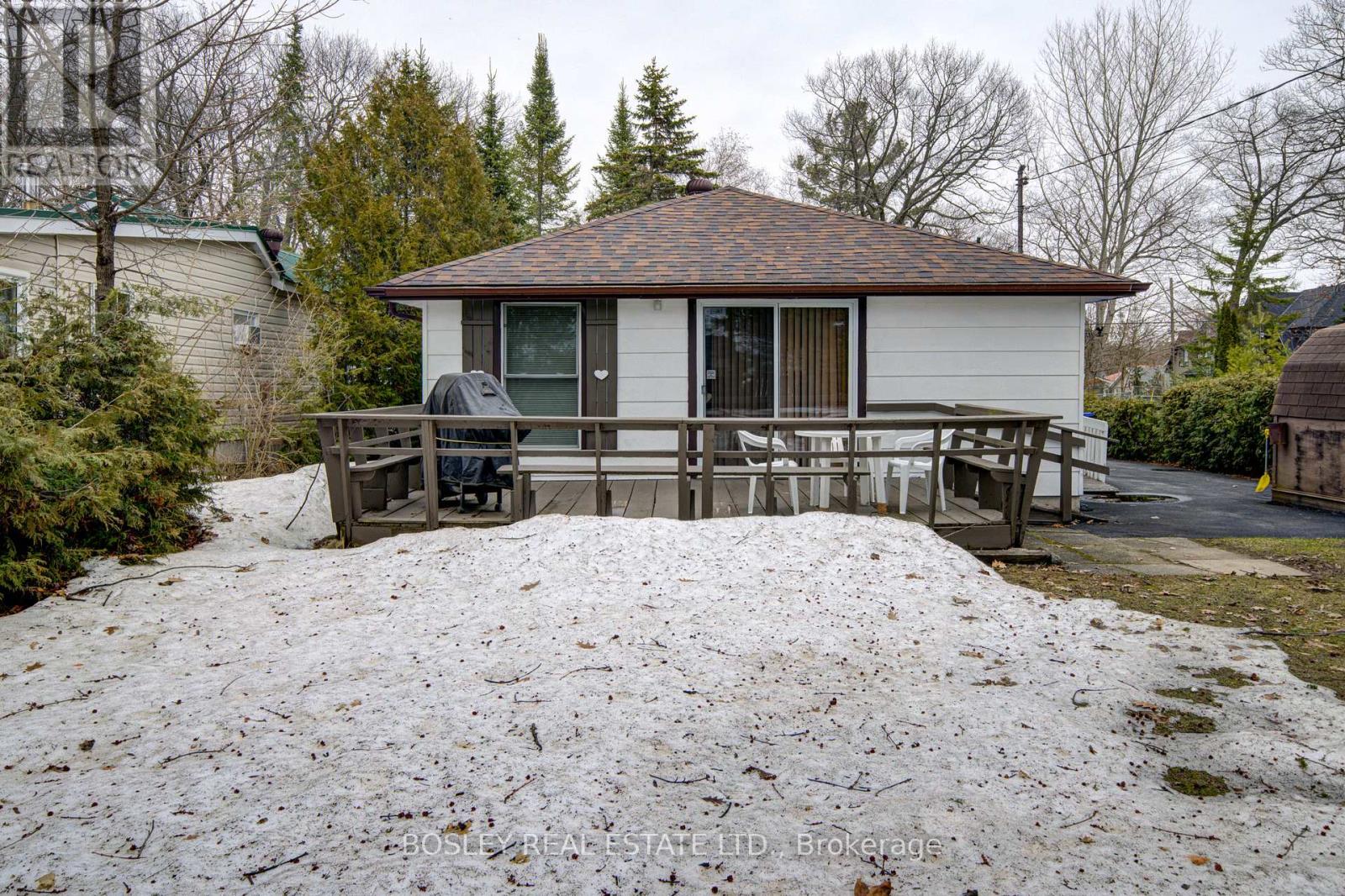 310 Tiny Beaches Road S, Tiny, Ontario  L0L 2J0 - Photo 17 - S12966378