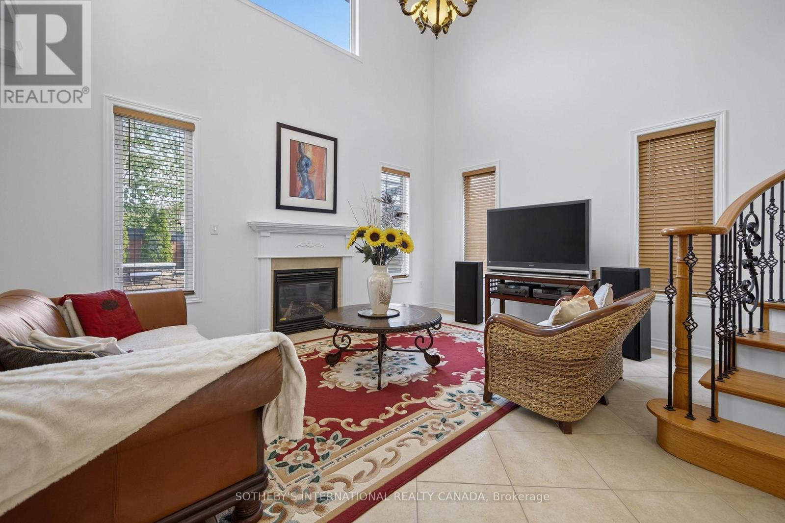 12 Parisian Crescent, Barrie (Innis-Shore), Ontario  L4N 0Y9 - Photo 10 - S12966496