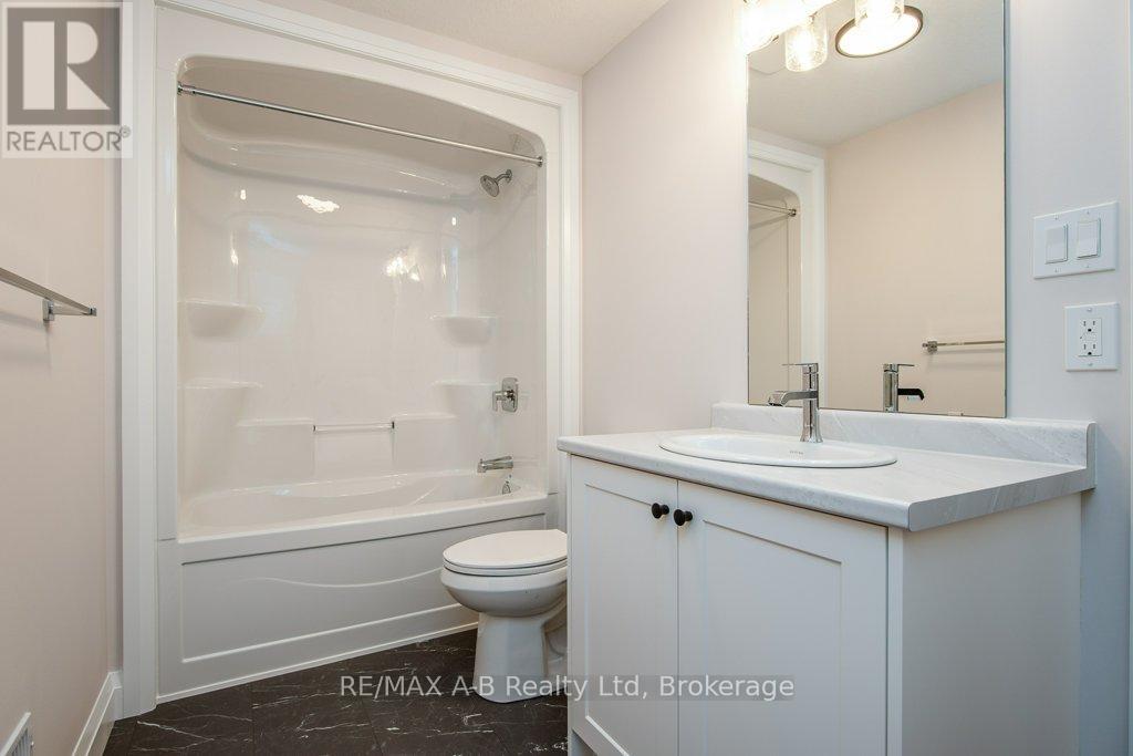 Unknown Address, ,    - Photo 40 - X12576886