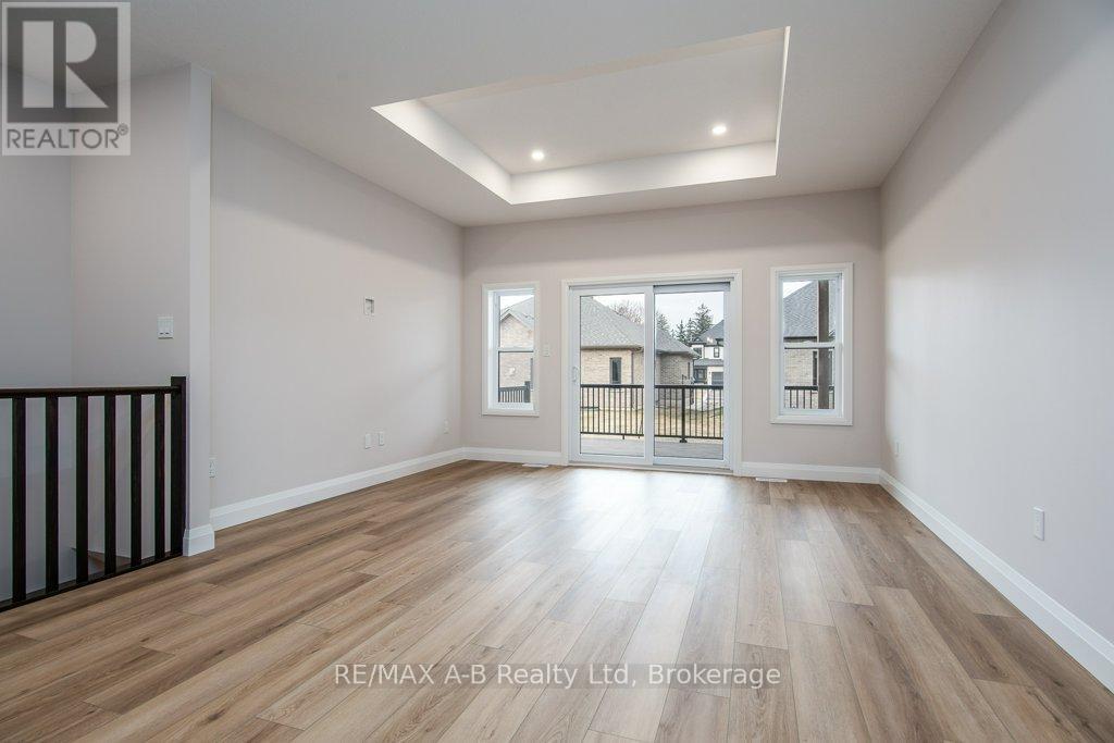 Unknown Address, ,    - Photo 12 - X12576886