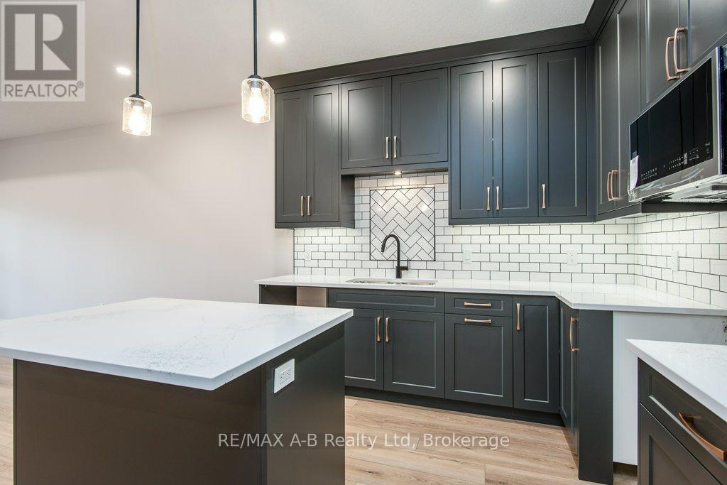 Unknown Address, ,    - Photo 22 - X12576886