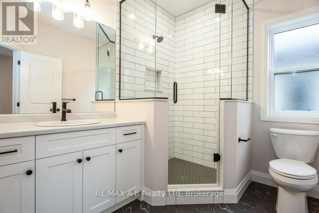 Unknown Address, ,    - Photo 31 - X12576886