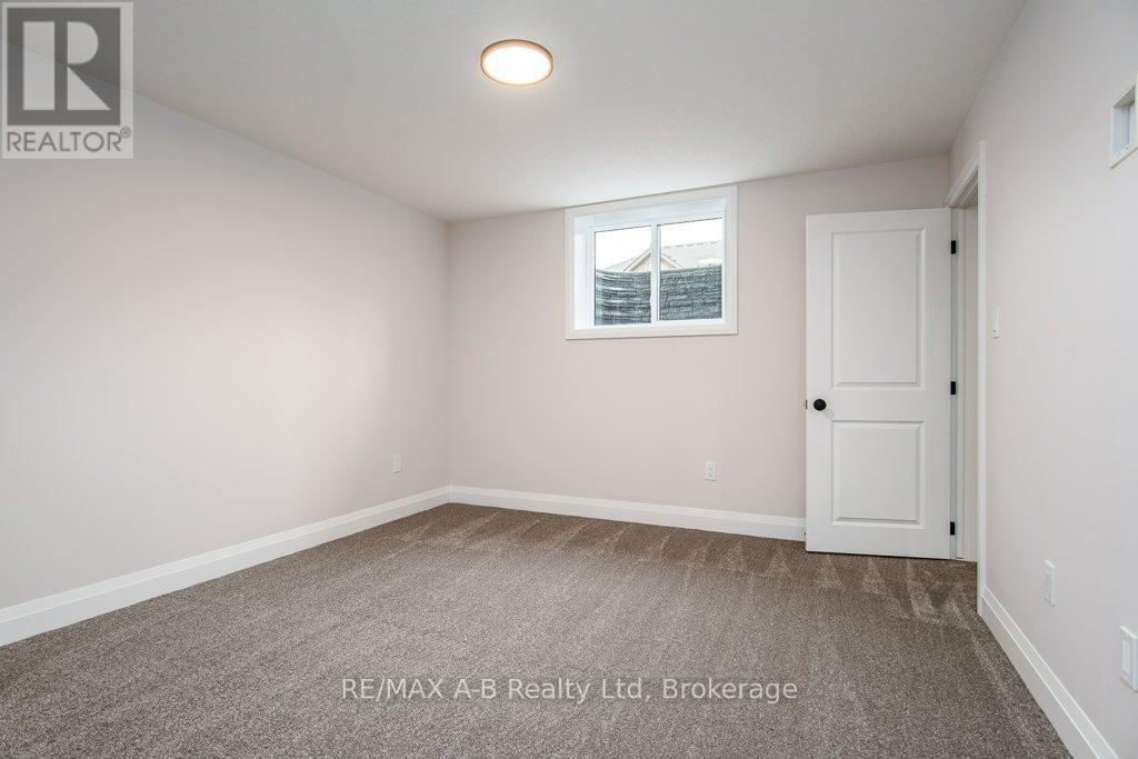 Unknown Address, ,    - Photo 41 - X12576886