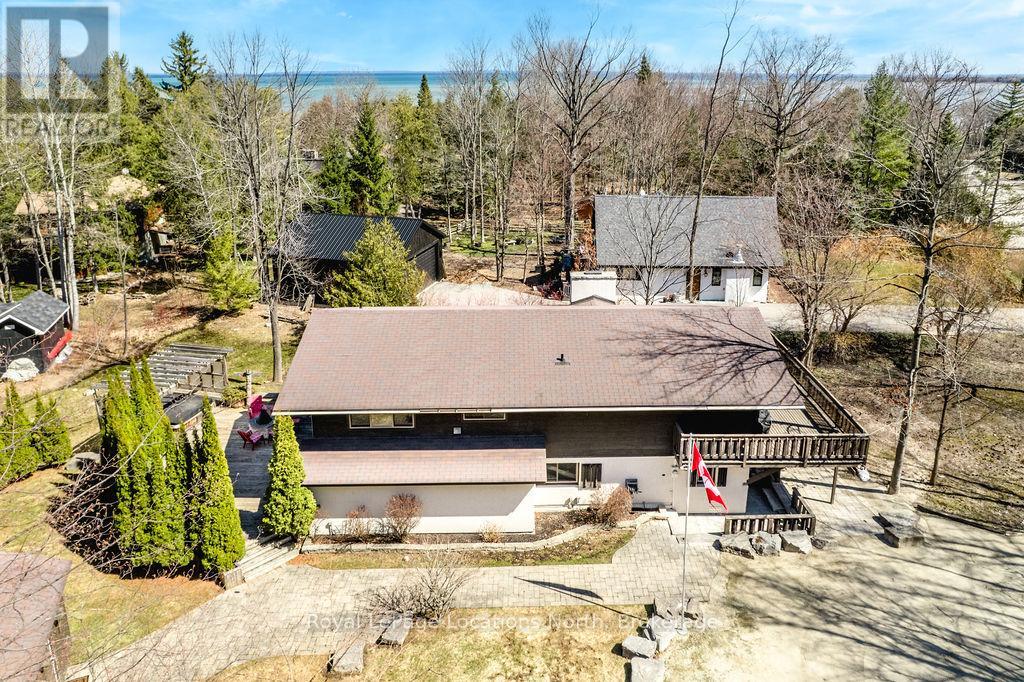 138 St Moritz Crescent, Blue Mountains, Ontario  L9Y 0S6 - Photo 47 - X12963722