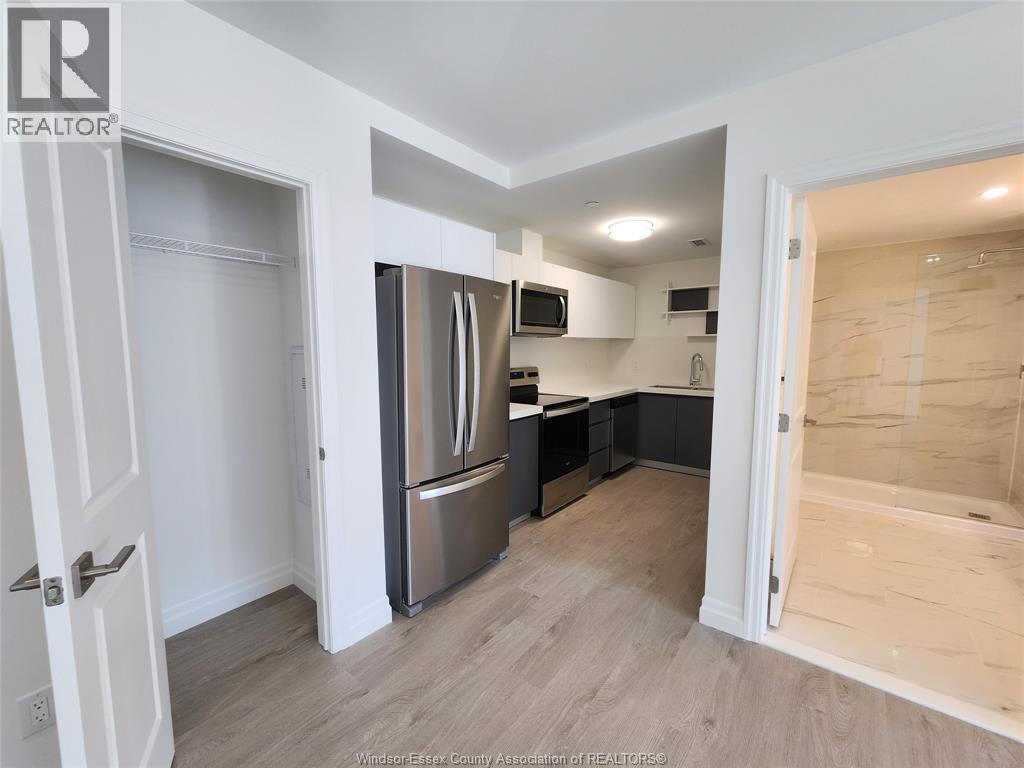 3290 Stella Crescent Unit# 408, Windsor, Ontario N8T 0B6 - Photo 6 - 26007272