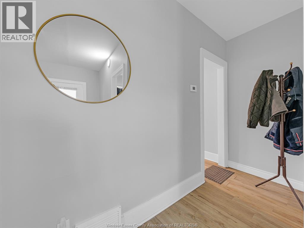 353 Indian Road Unit# 3, Windsor, Ontario  N9E 2M1 - Photo 8 - 26007030