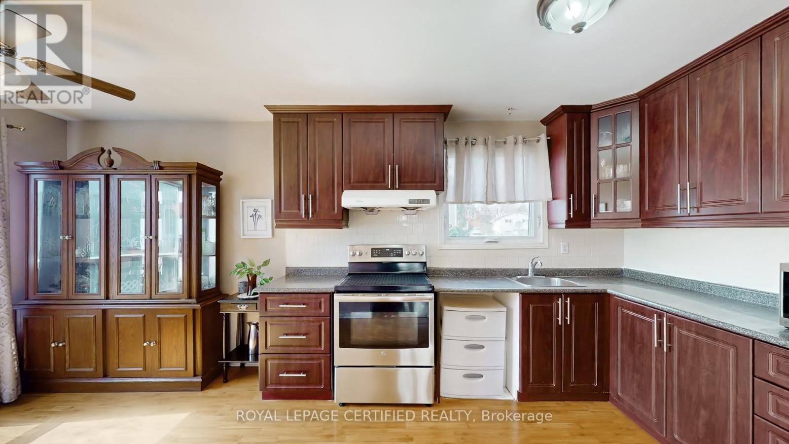 99 Huntingwood Crescent, Brampton, Ontario  L6S 1S5 - Photo 17 - W12966224