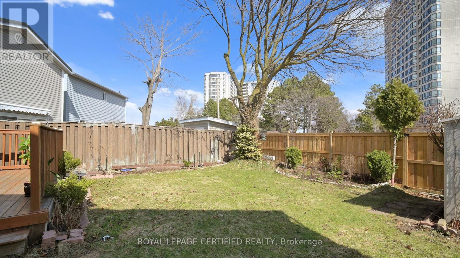 99 Huntingwood Crescent, Brampton, Ontario  L6S 1S5 - Photo 37 - W12966224