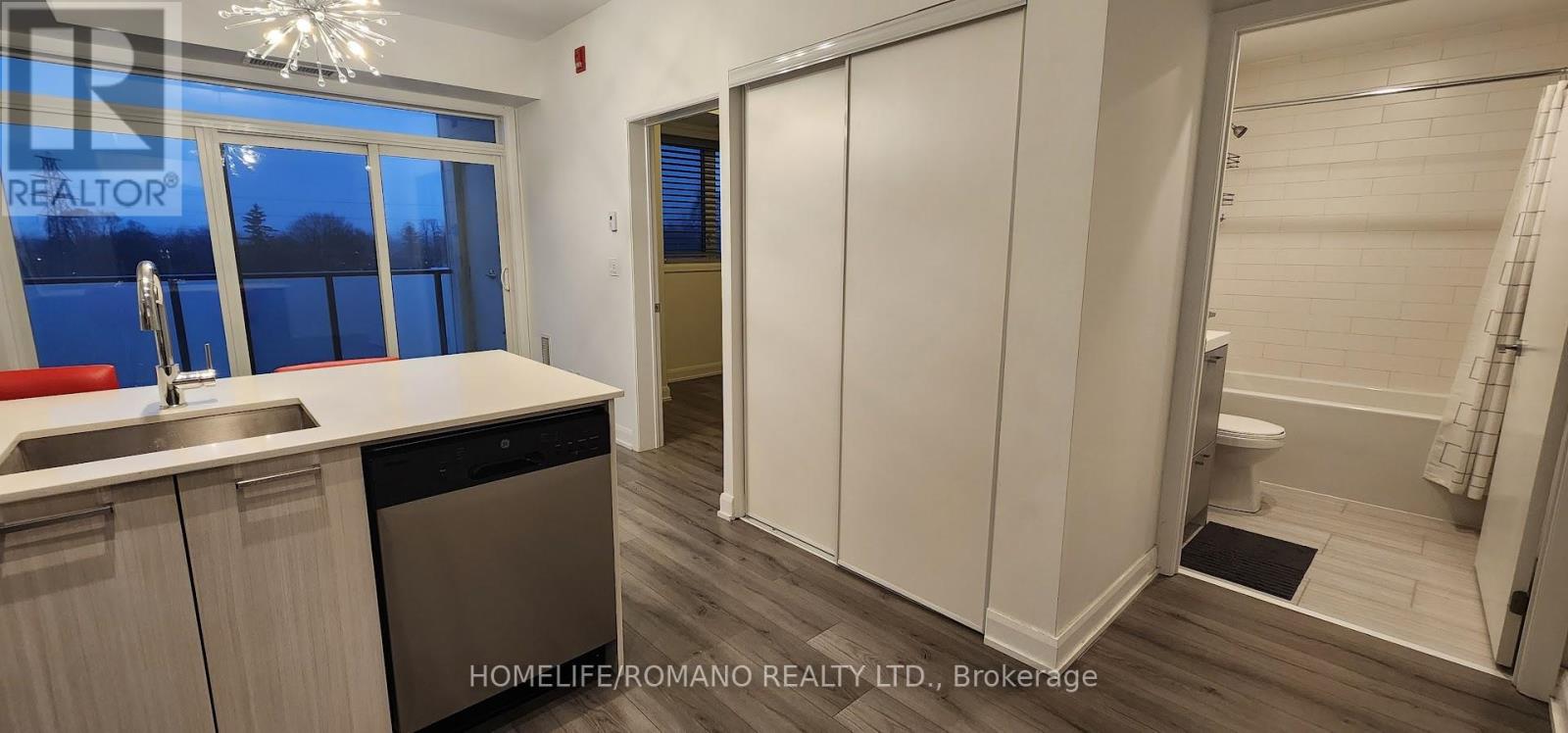 411 - 385 Osler Street, Toronto, Ontario  M6N 0B2 - Photo 11 - W12966240