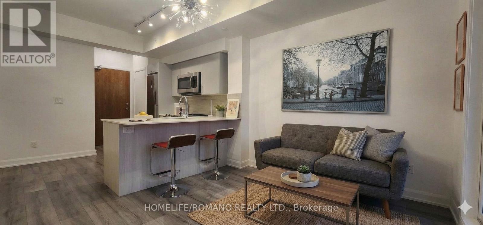 411 - 385 Osler Street, Toronto, Ontario  M6N 0B2 - Photo 5 - W12966240